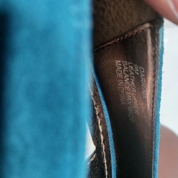 Steve Madden Turquoise heels-Womens size 9 - Picture 4 of 4